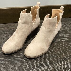 Light Taupe Short Faux Suede Boots Size 8.5